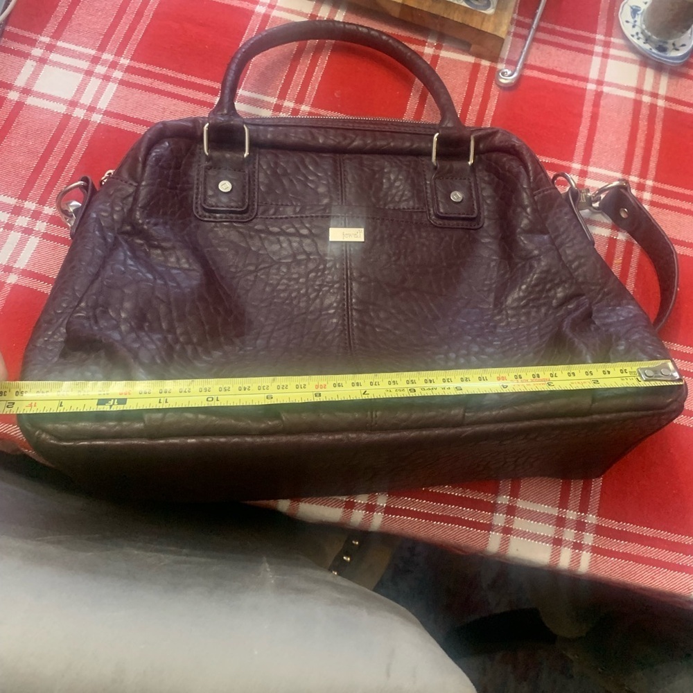 Vintage Leather Tote in Rich Purple - Picture 3 of 13